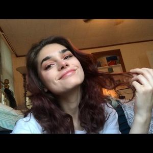 Meet your Posher, Ana